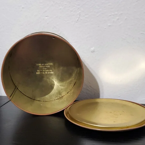 Vintage Disney, Snow White, Metal Container - Picture 4 of 7